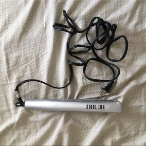 Hot Tools Straightener